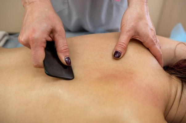 Pijat Gua Sha